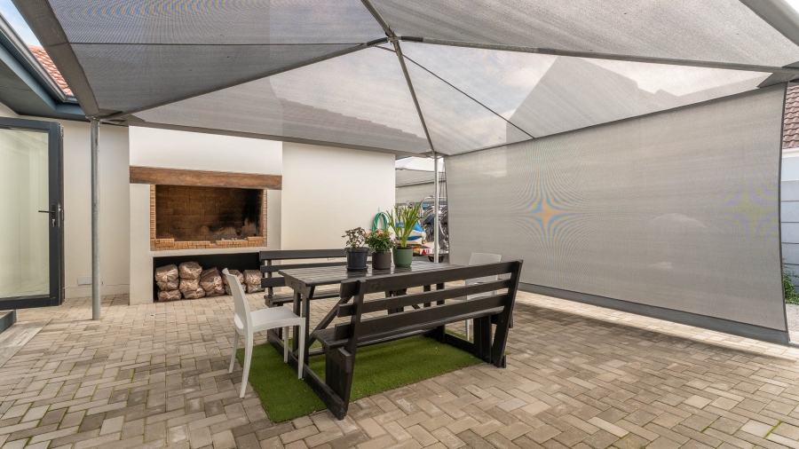 3 Bedroom Property for Sale in Port Owen Western Cape